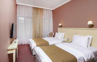 Гостиница Дворы Капеллы Санкт-Петербург Номер «Комфорт» с 2 отдельными кроватями-2