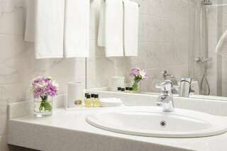 Гостиница Дворы Капеллы Санкт-Петербург Номер «Комфорт» с 1 большой кроватью-4